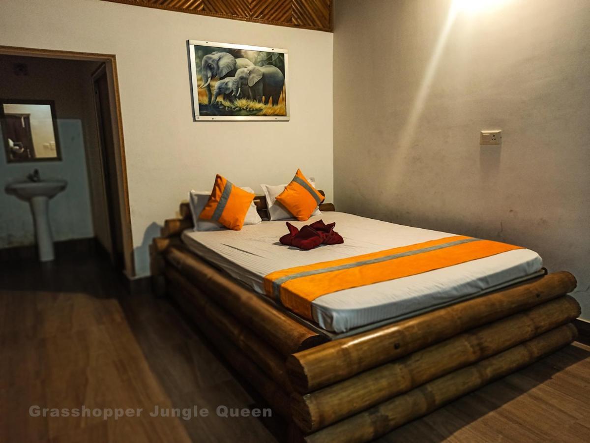 Grasshopper Jungle Queen Resort Chālsa エクステリア 写真