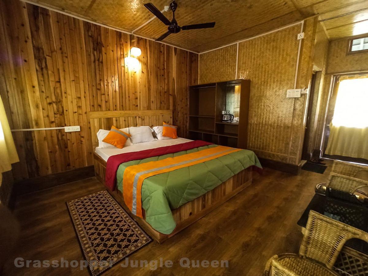 Grasshopper Jungle Queen Resort Chālsa エクステリア 写真